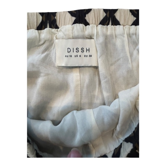 DISSH Pull on pants slacks women's size 6 - Picture 2 of 3